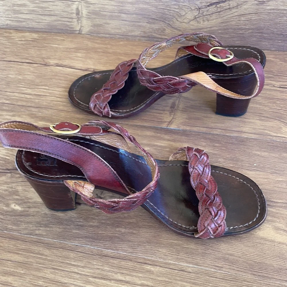 Vero Cuoio agnes of rome sandals  size 38 US size 7.5